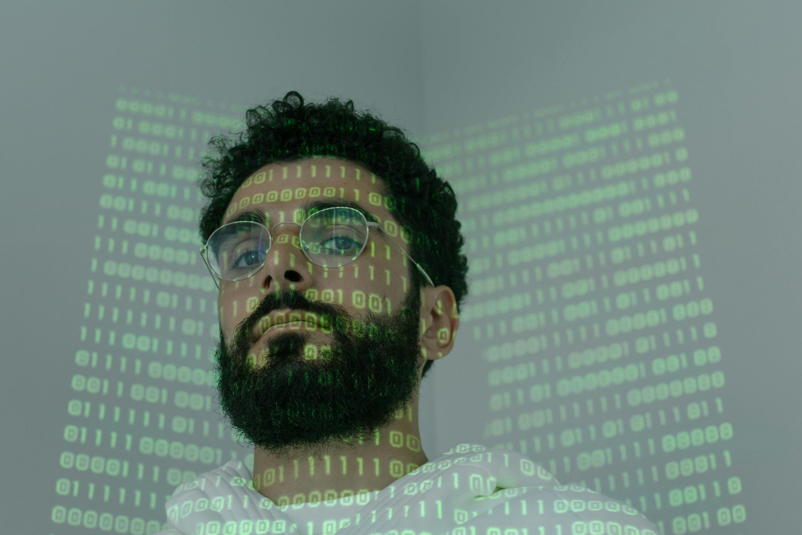 Gemini AI or ChatGPT which one suits your needs better 2